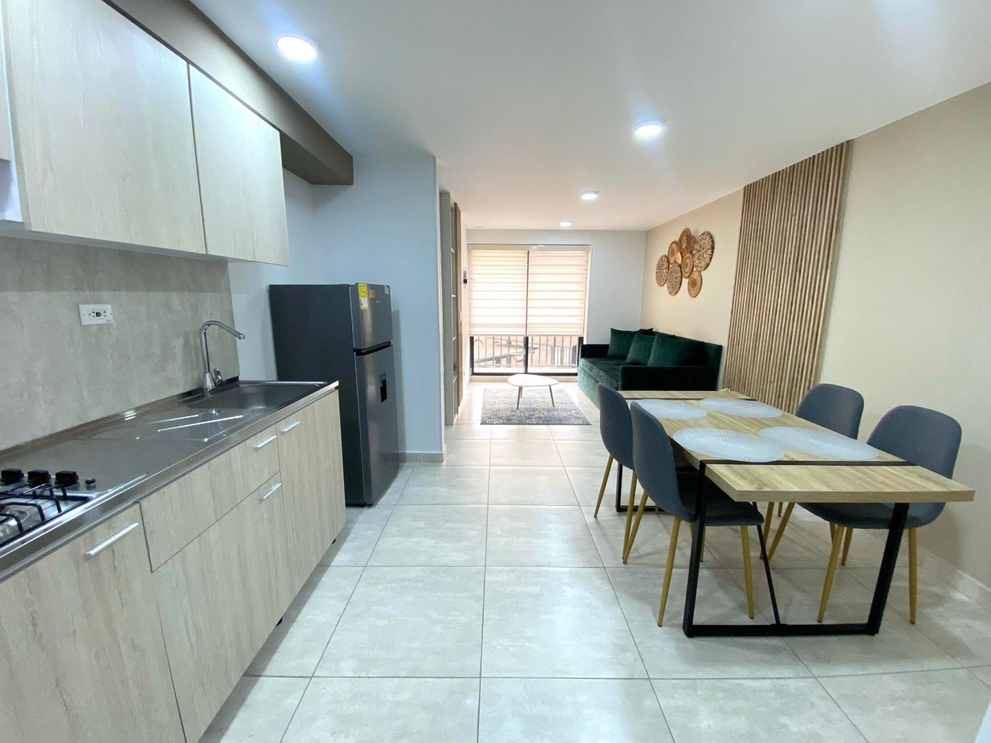 Apartment Hito 202 Amplio En Av 19 Norte Con Balcon *