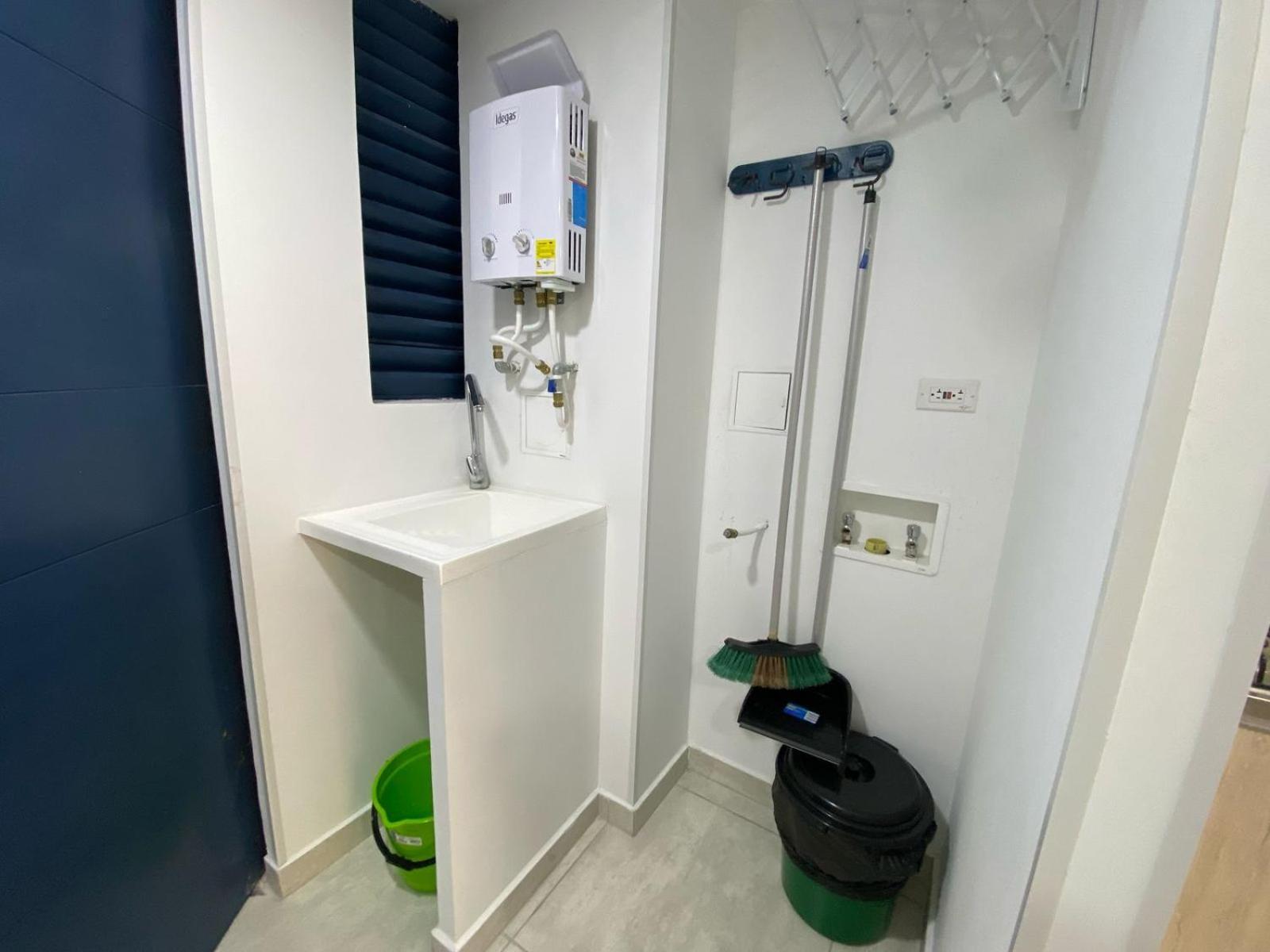 Apartment Hito 202 Amplio En Av 19 Norte Con Balcon Armenia (Quindio)