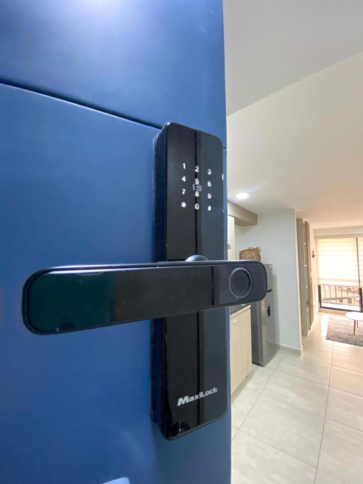 Hito 202 Amplio En Av 19 Norte Con Balcon Apartment Armenia (Quindio)