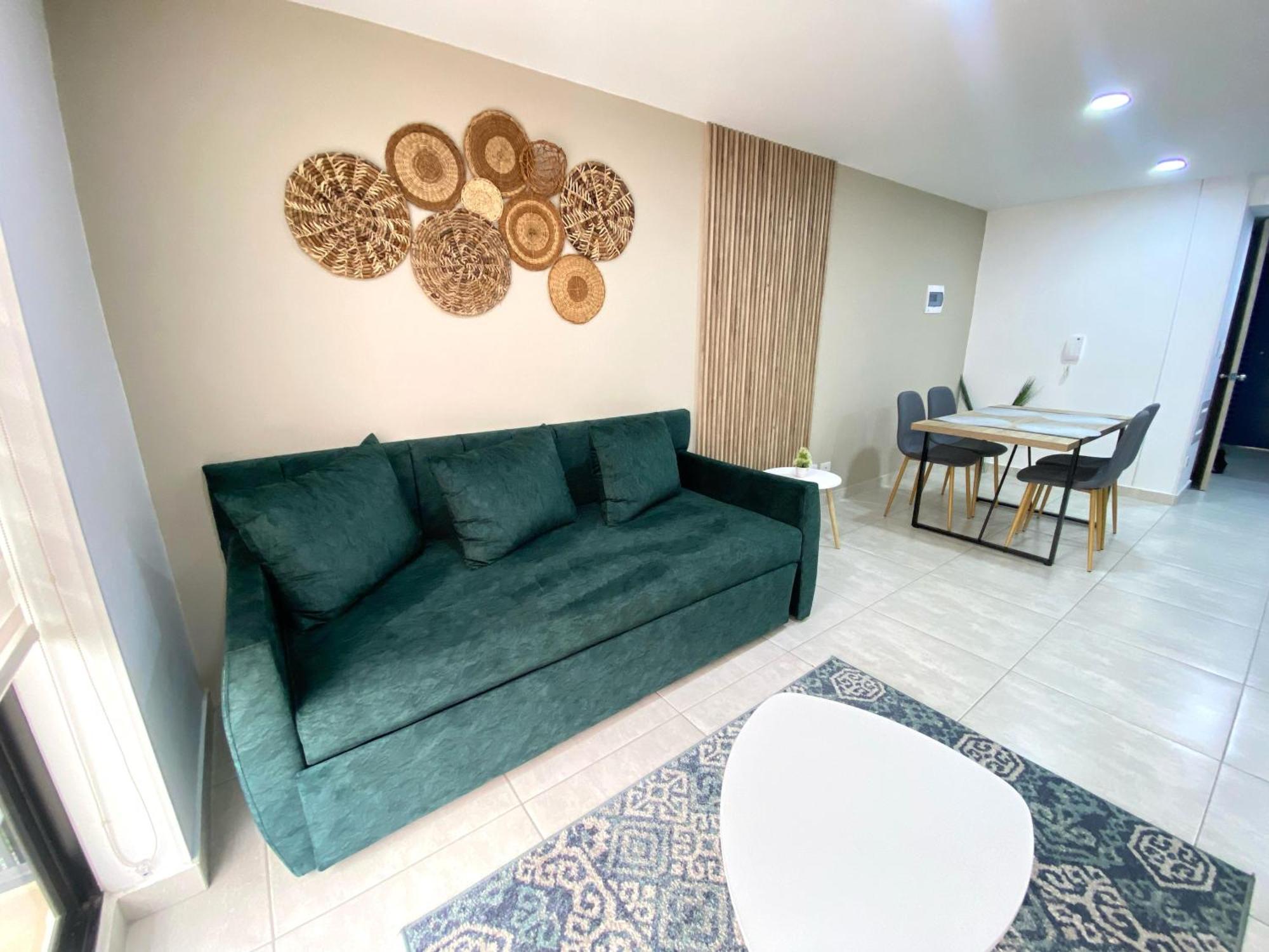 Hito 202 Amplio En Av 19 Norte Con Balcon Apartamento Armenia (Quindio)